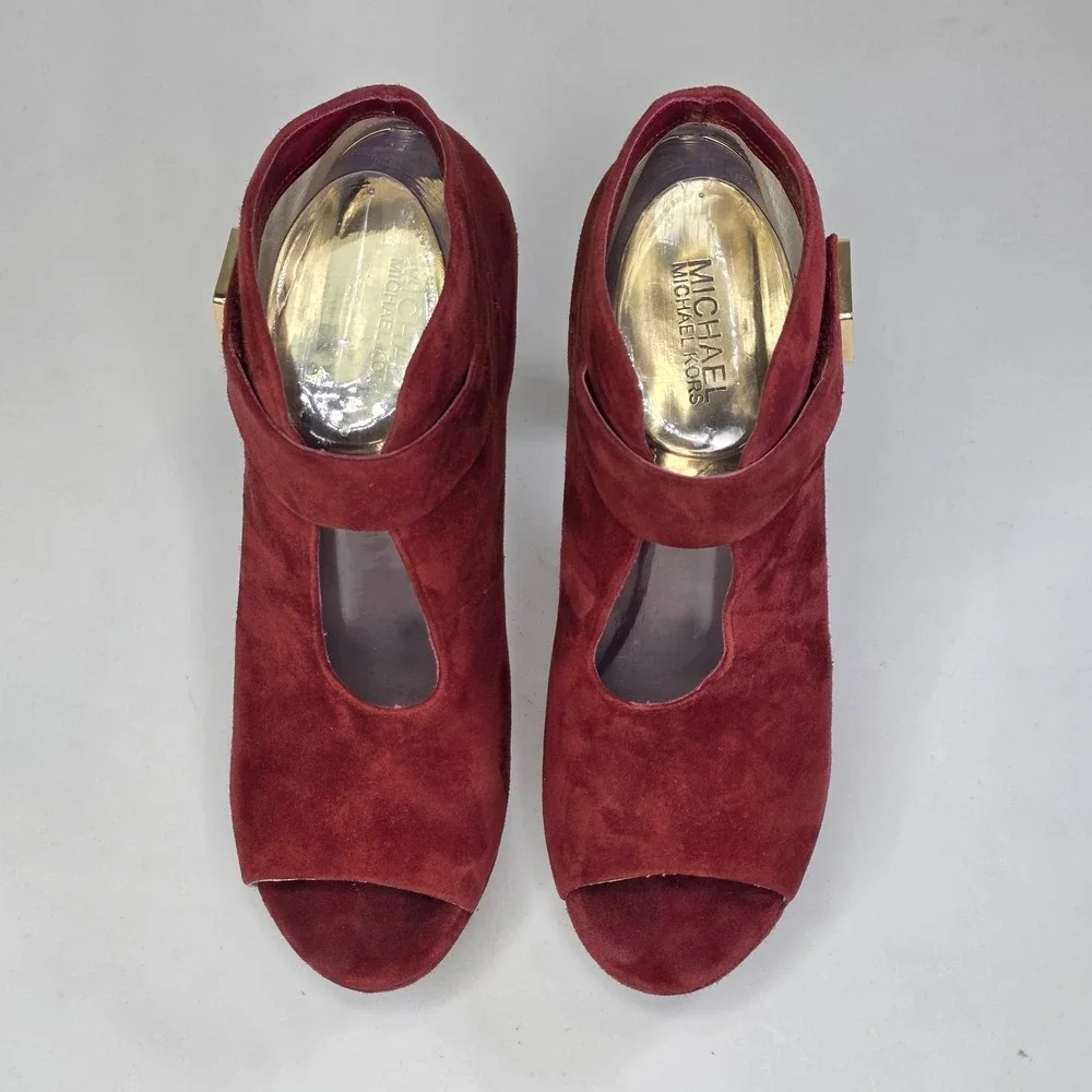 Michael Kors Devenport Bootie Womens Size 9.5 Burgundy Suede Shoes Heels Sandals